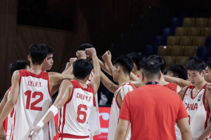 bsport体育-U16亚洲杯：中国男篮大胜巴林晋级半决赛 锁定U17世界杯入场券