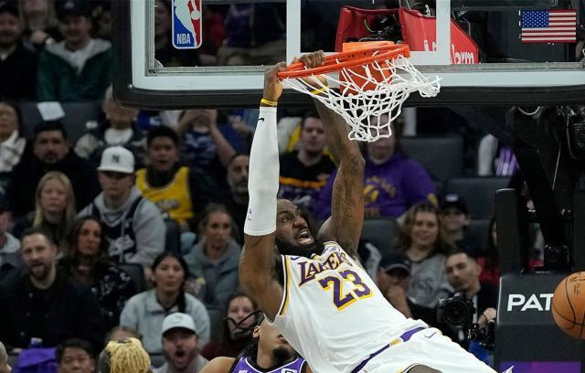 b体育官网-5战4胜！湖人冲出低谷有何秘诀？一数据第26变第1